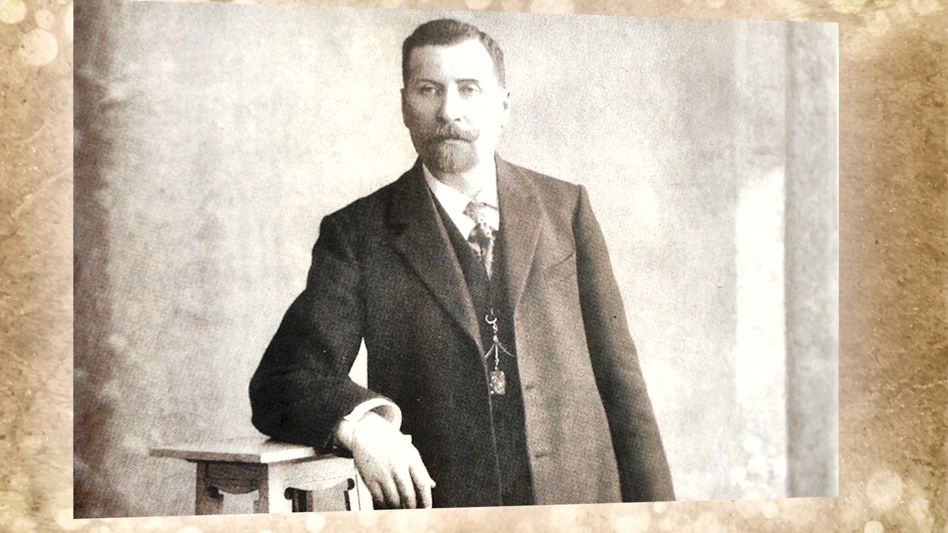 Ростов исторический: путаница по-ростовски или Леванидов и Леонидов