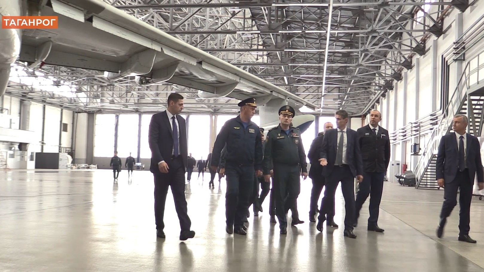 Глава МЧС России Александр Куренков посетил авиазавод и ПВР
