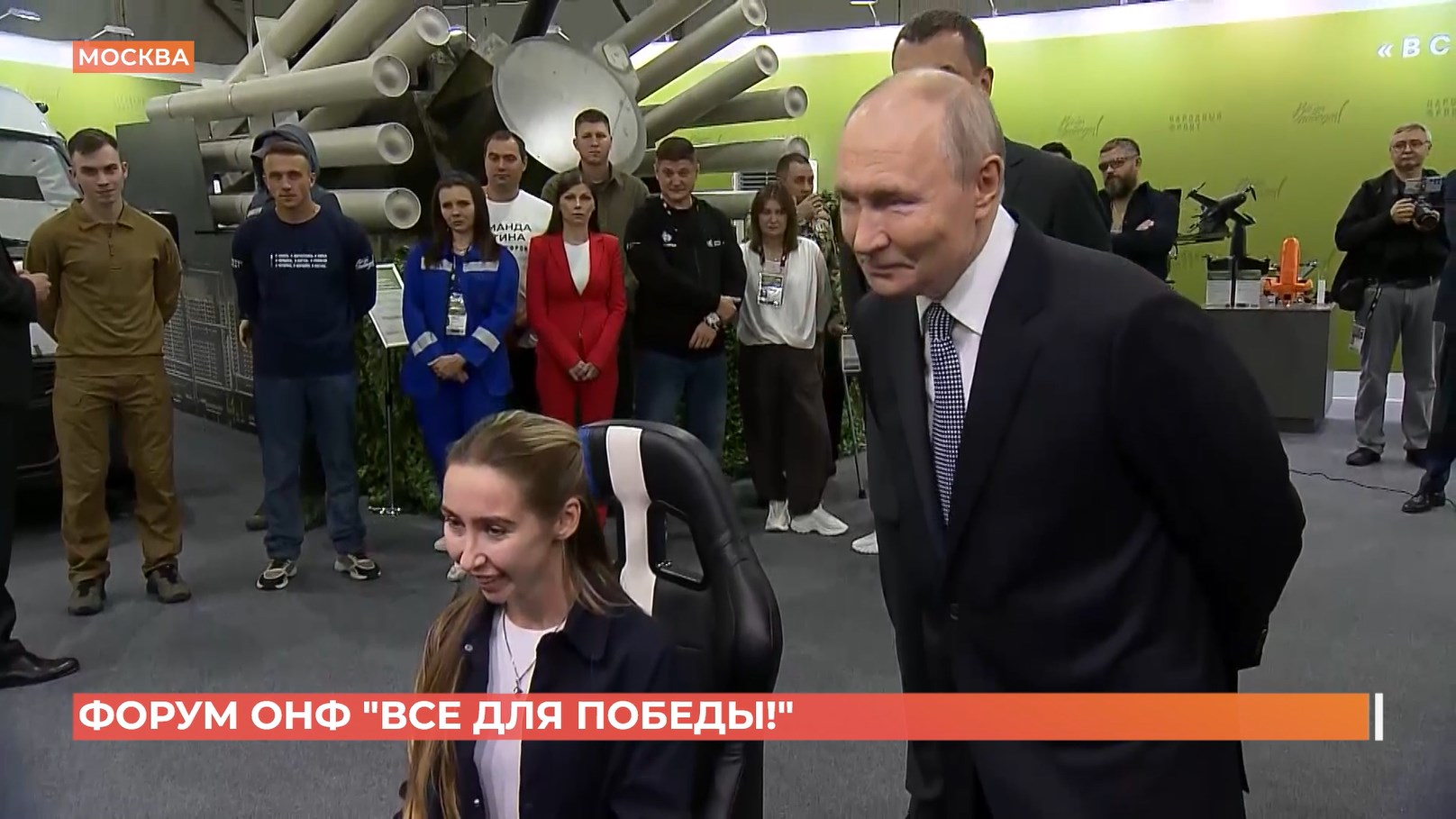 Владимир Путин посетил форум Народного Фронта «Все для победы»