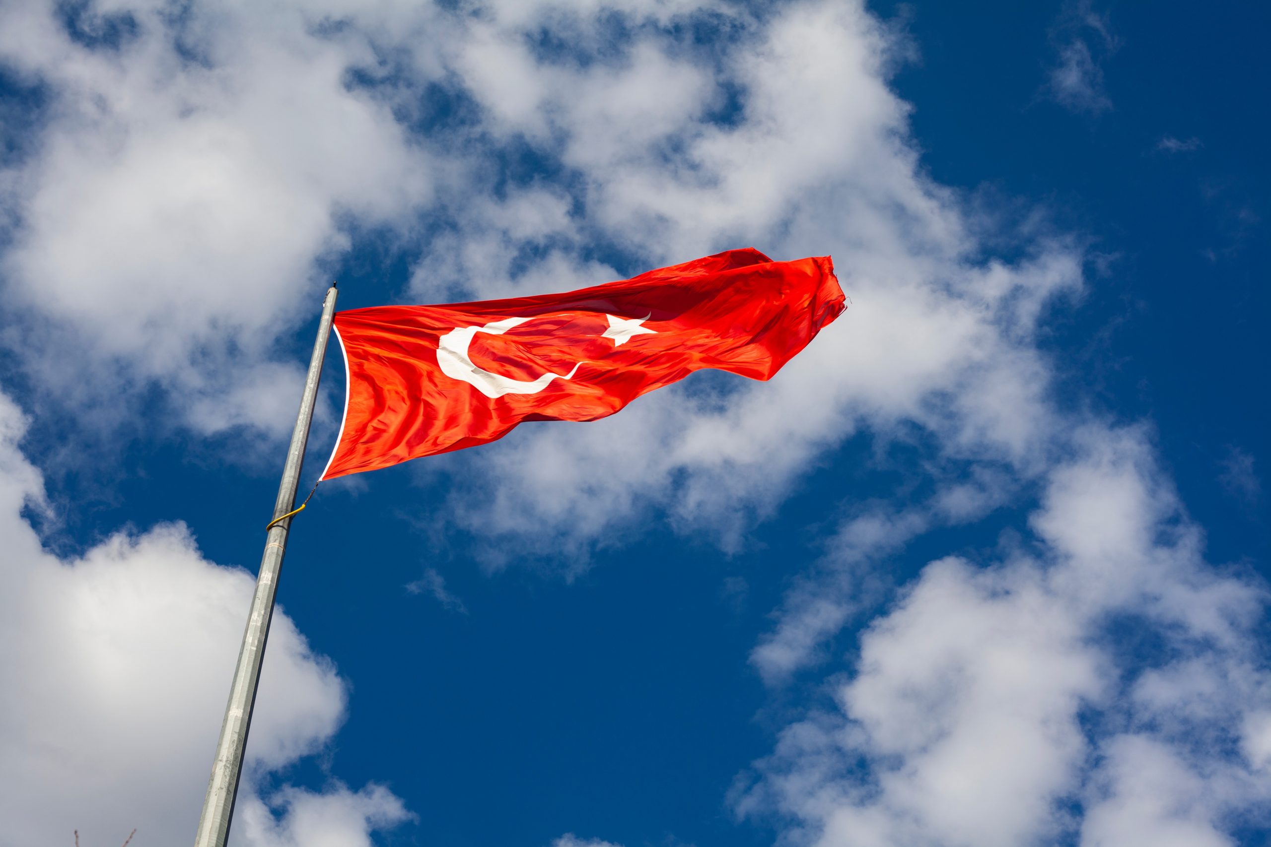 В Турции ужесточили комендантский час из-за коронавируса